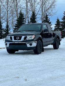 2010 Nissan Frontier 4x4 Great Shape