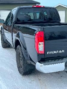 2010 Nissan Frontier 4x4 Great Shape - Photo 5