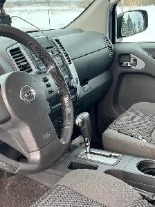 2010 Nissan Frontier 4x4 Great Shape - Photo 7