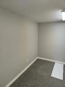 Private Office Space PRIME Location in Brantford - Photo 3