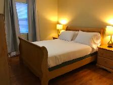 Quiet  two bedroom unit with washer & dryer for April 1st - Photo 3