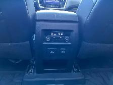 2021 Chevrolet Traverse LT AWD - No Accident - Photo 26