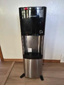 Black and Decker  Top load water Dispenser