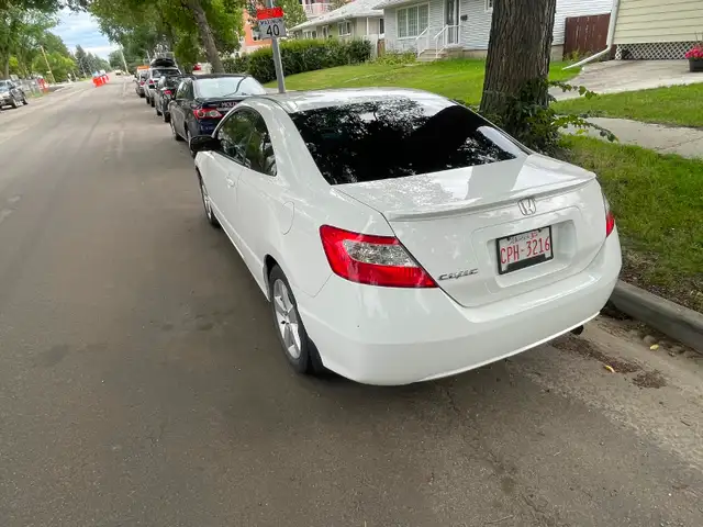 2010 Honda Civic LX - Photo 5