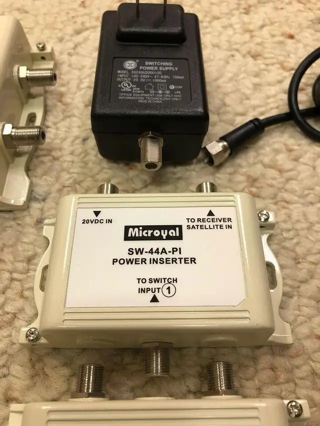 Microyal SW-44-PI Satellite Power Inserter