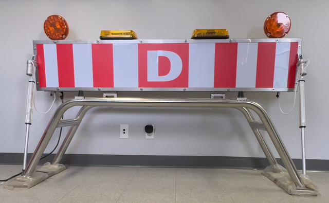 New Gen Pilot Truck Sign - Photo 2