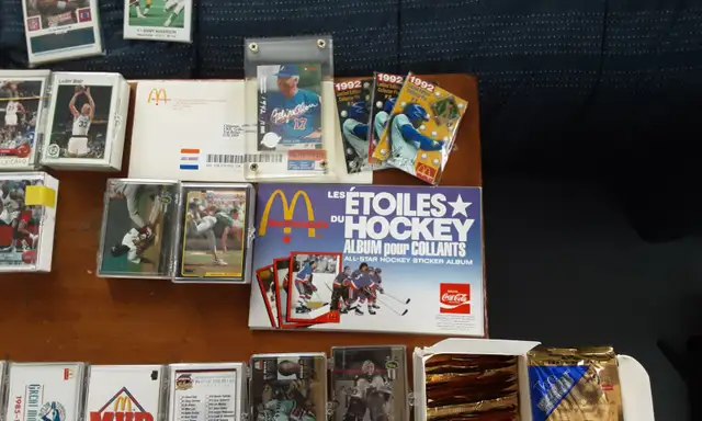 Mcdonald's card. Collection hockey baseball football basketball - Photo 4