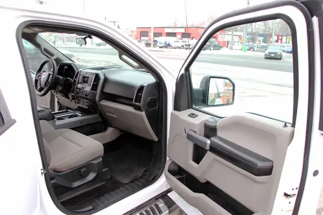 2018 Ford F-150 XLT 4x4 5.0L Crew 6.5FtBed Certified 2 Year W - Photo 14