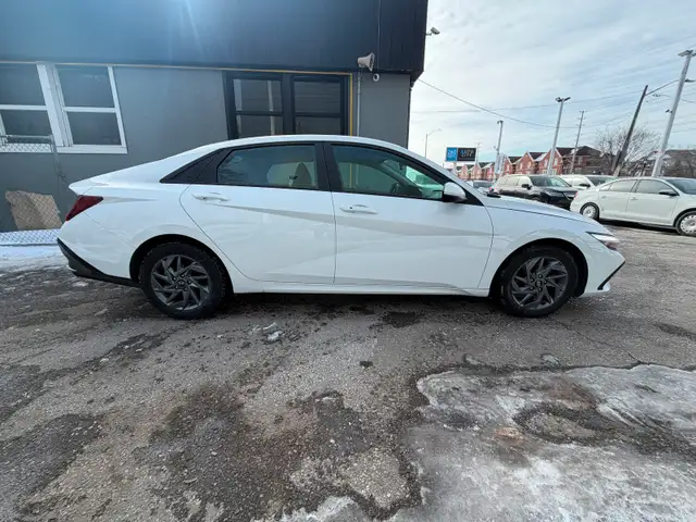 2024 Hyundai Elantra Preferred - Photo 8
