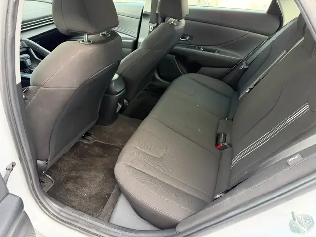 2024 Hyundai Elantra Preferred - Photo 19