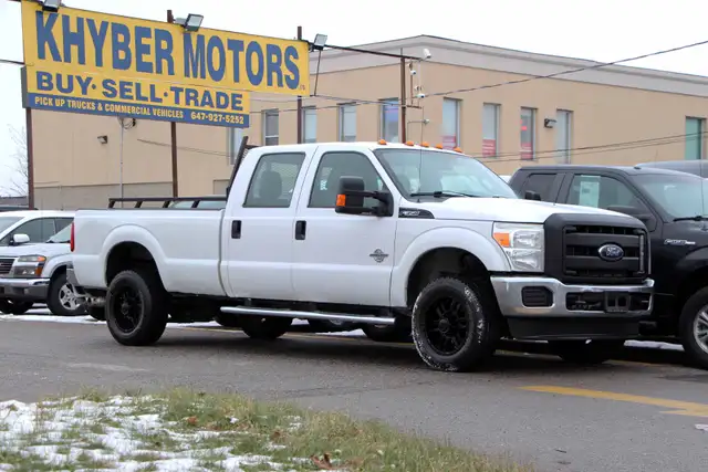2012 Ford Super Duty F-350 SRW 4x4 6.7L Diesel 8Foot bed