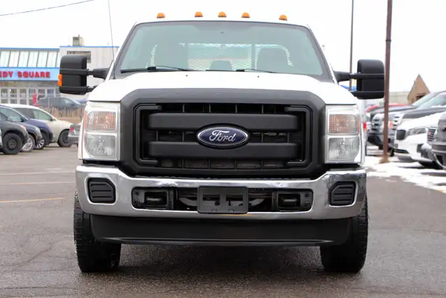2012 Ford Super Duty F-350 SRW 4x4 6.7L Diesel 8Foot bed - Photo 2