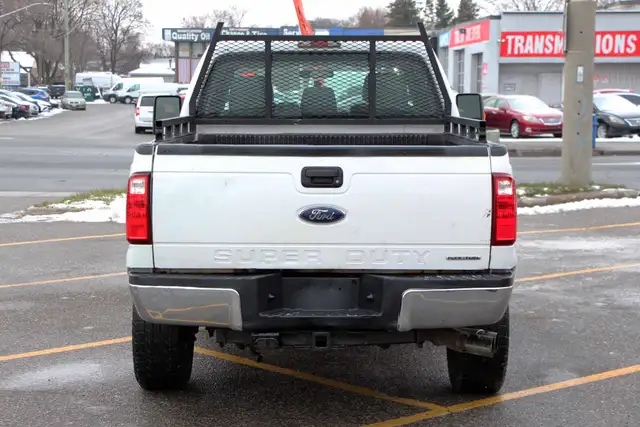 2012 Ford Super Duty F-350 SRW 4x4 6.7L Diesel 8Foot bed - Photo 6