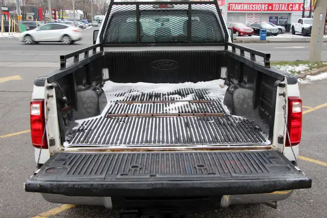 2012 Ford Super Duty F-350 SRW 4x4 6.7L Diesel 8Foot bed - Photo 9