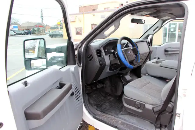 2012 Ford Super Duty F-350 SRW 4x4 6.7L Diesel 8Foot bed - Photo 16