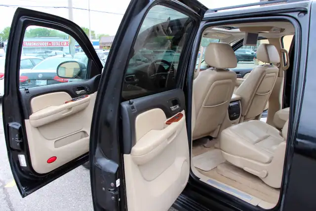 2007 Chevrolet Suburban LT 4x4 7-Pass Loaded Certified2 Year W - Photo 13