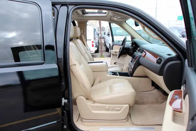 2007 Chevrolet Suburban LT 4x4 7-Pass Loaded Certified2 Year W - Photo 19
