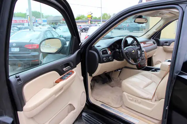 2007 Chevrolet Suburban LT 4x4 7-Pass Loaded Certified2 Year W - Photo 20