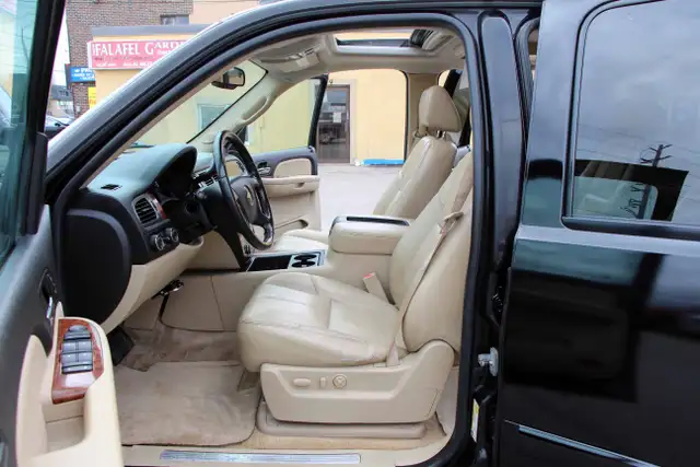 2007 Chevrolet Suburban LT 4x4 7-Pass Loaded Certified2 Year W - Photo 21