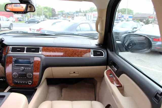 2007 Chevrolet Suburban LT 4x4 7-Pass Loaded Certified2 Year W - Photo 27