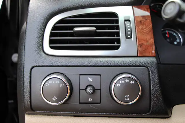 2007 Chevrolet Suburban LT 4x4 7-Pass Loaded Certified2 Year W - Photo 36