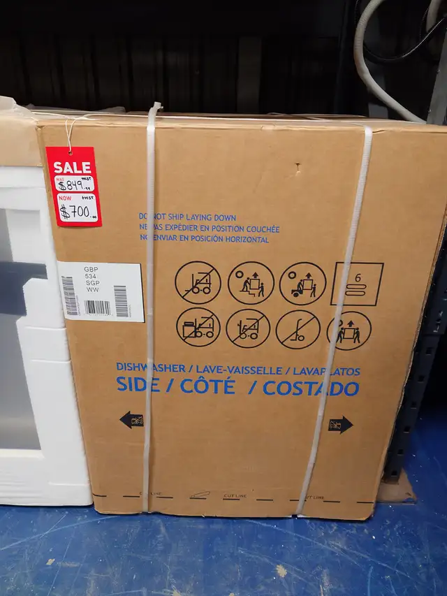 GE '24' White Dishwasher on Sale‼️