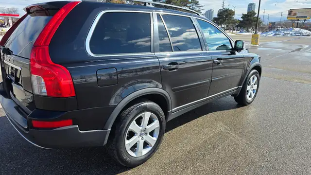 2009 Volvo XC90 3.2L - ALL WHEEL DRIVE- LOADED- LOW KMS- CERTIFI - Photo 16