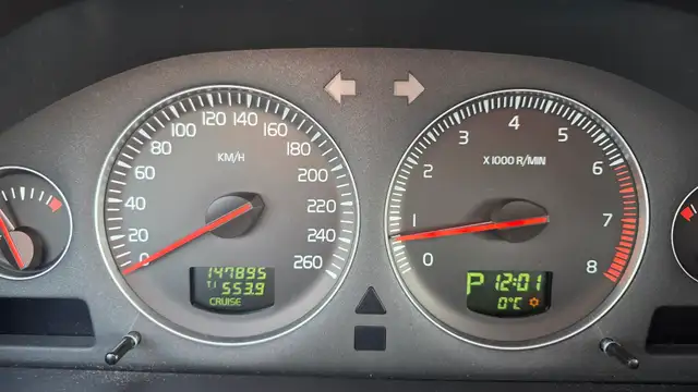 2009 Volvo XC90 3.2L - ALL WHEEL DRIVE- LOADED- LOW KMS- CERTIFI - Photo 26