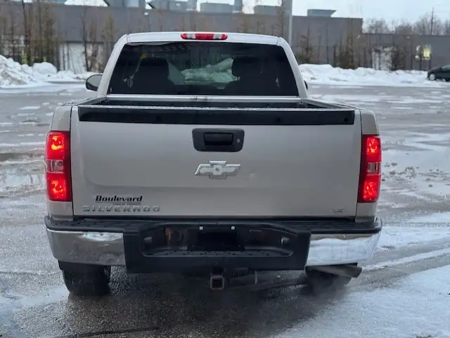 2009 Chevrolet Silverado 1500 LS 4WD Ext Cab ONLY 65,000KM-1 OWN - Photo 5