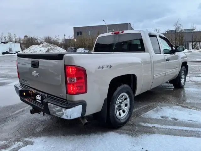 2009 Chevrolet Silverado 1500 LS 4WD Ext Cab ONLY 65,000KM-1 OWN - Photo 8