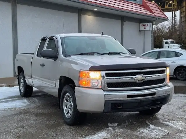 2009 Chevrolet Silverado 1500 LS 4WD Ext Cab ONLY 65,000KM-1 OWN - Photo 10