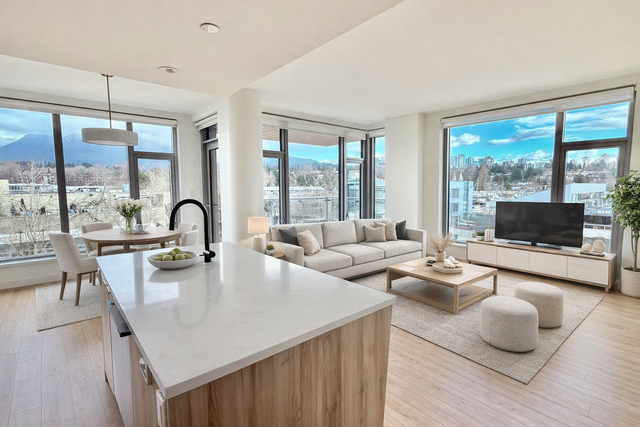 ✨ BRAND NEW Corner 2 Bed   2 Bath | MARINA & MOUNTAIN VIEWS |