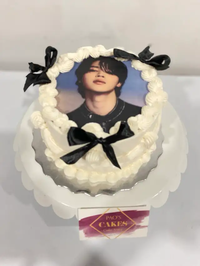 Vintage cake, Heart cake , bows cakes starting from