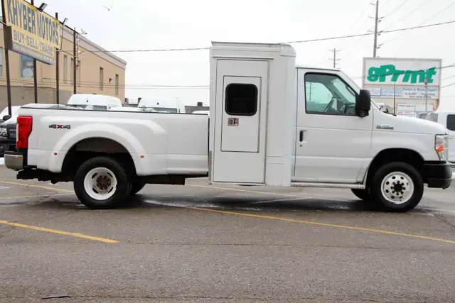 2011 Ford E-450 Extended Cabin 8FT Bed Certified 2 Year Warranty - Photo 7