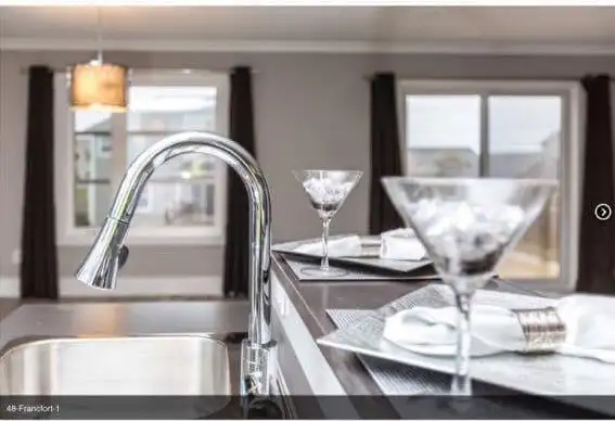 ROOM FOR RENT/CHAMBRE A LOUER - Photo 5