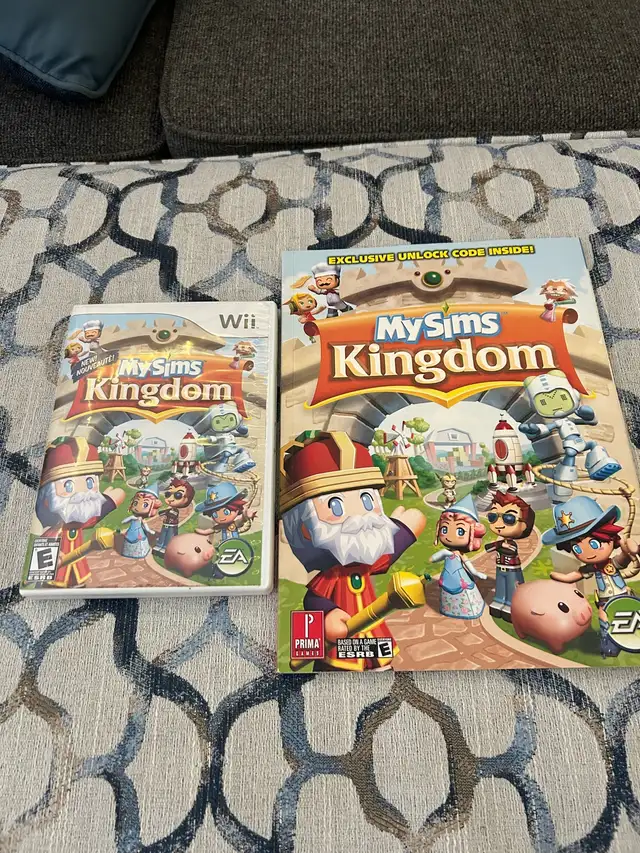 My Sims Kingdom game & guide book for Nintendo Wii