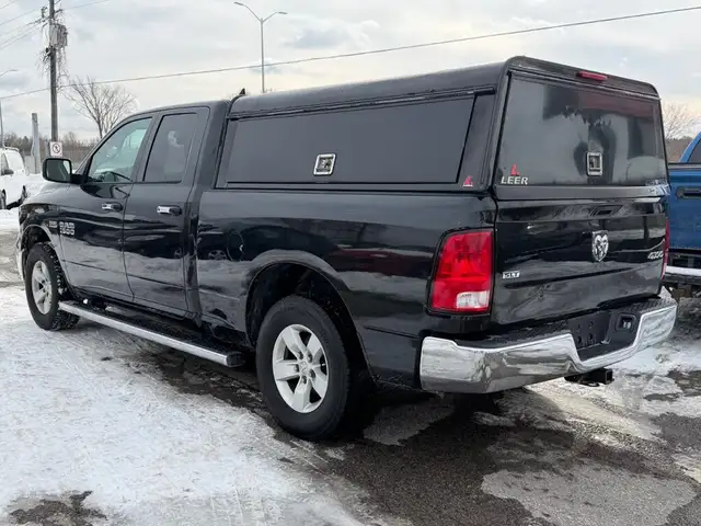 2018 Ram 1500 SLT - Photo 2