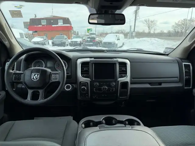 2018 Ram 1500 SLT - Photo 12