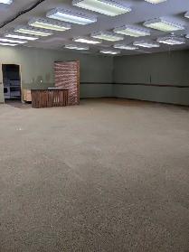 Building for rent for a business or storage