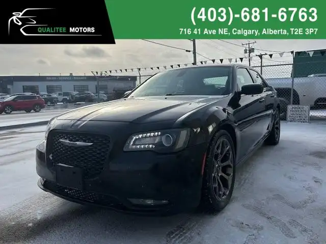 2017 Chrysler 300 4dr Sdn 300S RWD