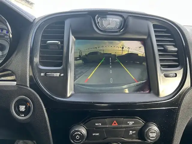 2017 Chrysler 300 4dr Sdn 300S RWD - Photo 12