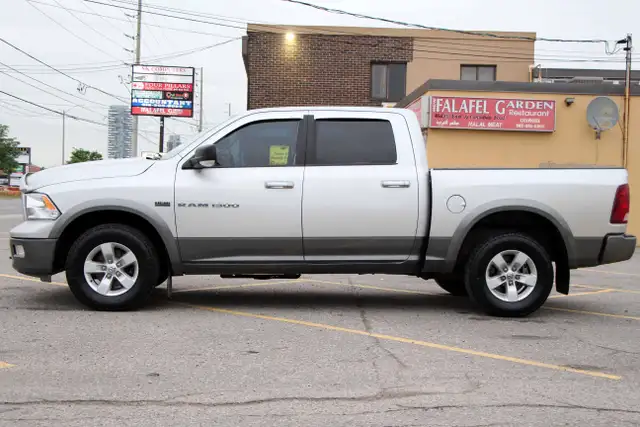 2012 Ram 1500 Outdoorsman Crew Cab  Nav  Back-up Cam Certified - Photo 3