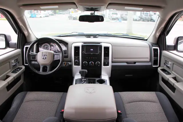 2012 Ram 1500 Outdoorsman Crew Cab  Nav  Back-up Cam Certified - Photo 19