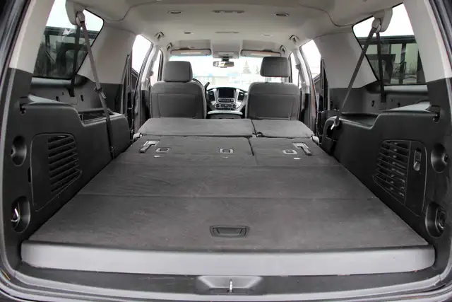 2016 Chevrolet Suburban LS 4x4 1-Owner Certified 2 Year W - Photo 12