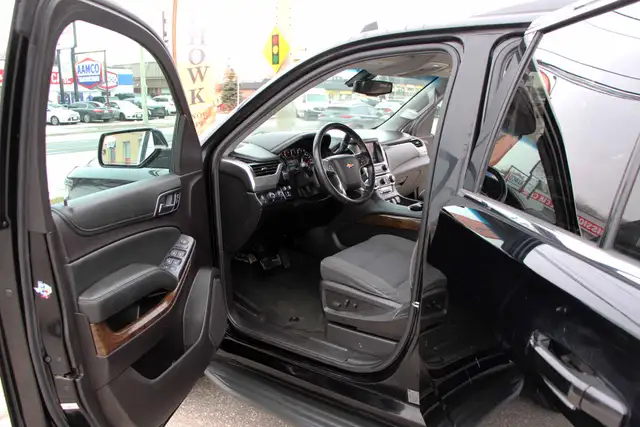 2016 Chevrolet Suburban LS 4x4 1-Owner Certified 2 Year W - Photo 24