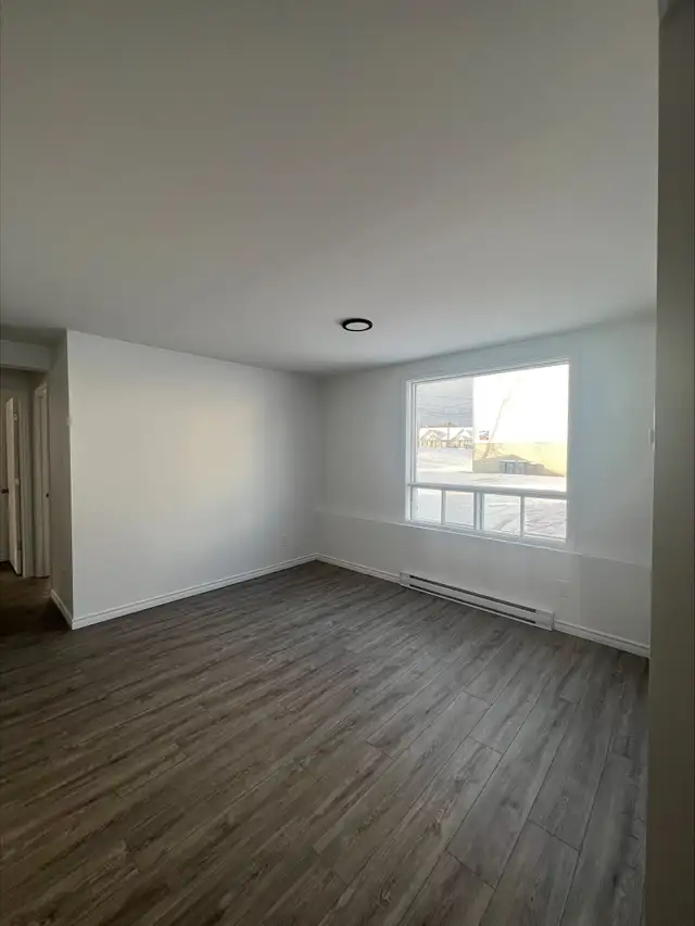 Joli condo 2 chambres - Beautiful 2 bedroom condo - Photo 2