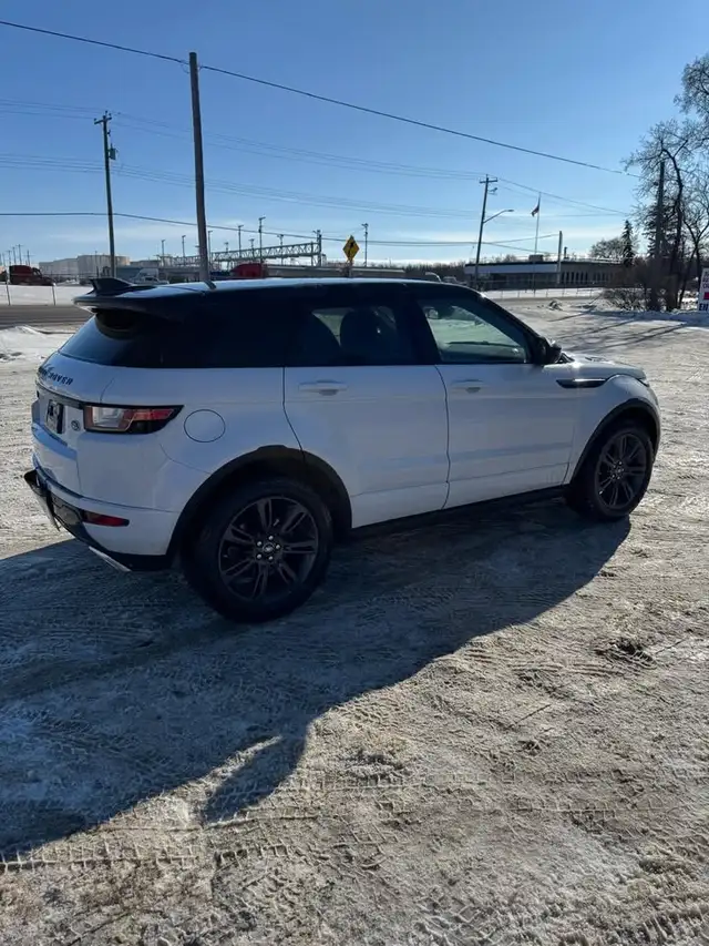 2018 Land Rover evoque landmark edition - Photo 2