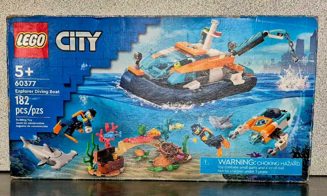 Lego City Explorer  Diving Boat 60377 (31750084)