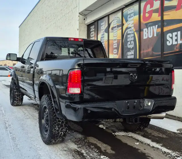 2014  Dodge Ram 3500 Laramie - Photo 4
