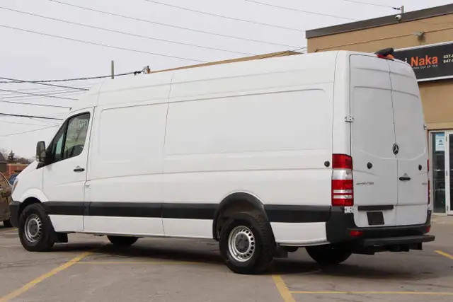 2018 Mercedes-Benz Sprinter Cargo Van 2500 170 High-Roof - Photo 5